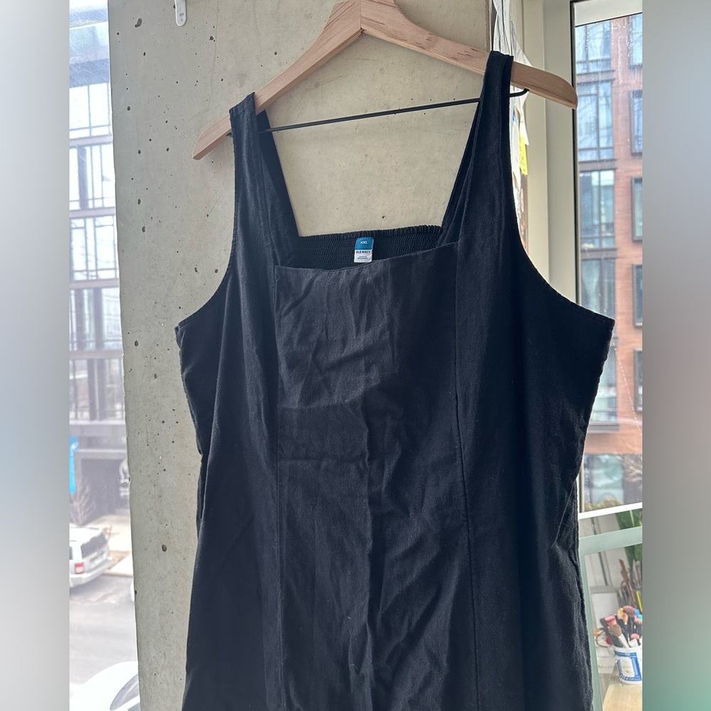 Old Navy Sleeveless Square-Neck Midi Dress, black, size XXL